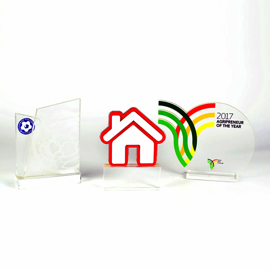 Awards & Commemorative Plaques