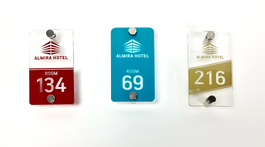 Hotel & Airbnb Signage