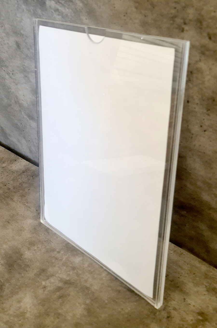 Brochure & Message Holders