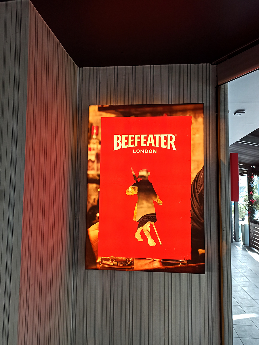 Plexiglass Lightboxes